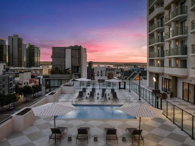 Courtyard by Marriott San Diego Downtown Little Italy — 2.2 km away from San Diego Zoo