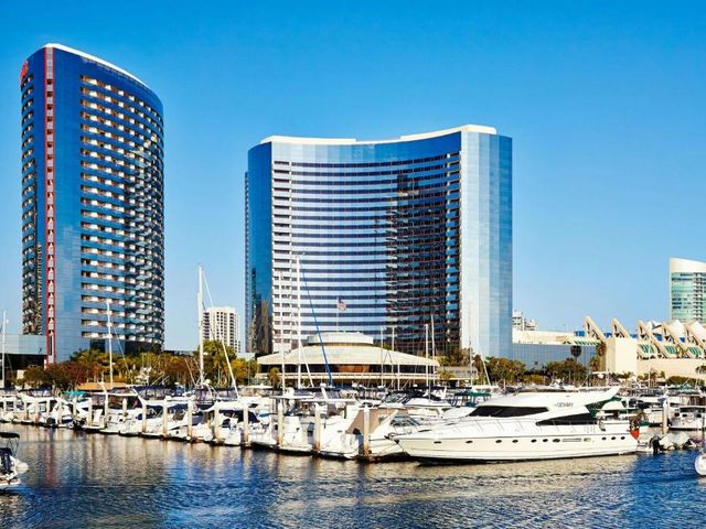 Marriott Marquis San Diego Marina — 450 m away from Comic-Con International