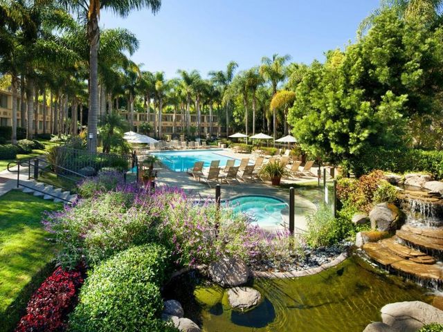 Sheraton La Jolla — 900 m away from UCSD