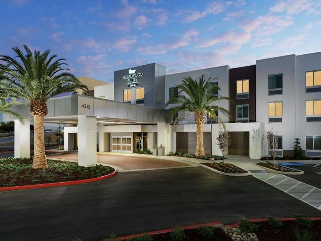 Homewood Suites By Hilton San Jose Santa Clara — 2 km away from Levi's Stadium