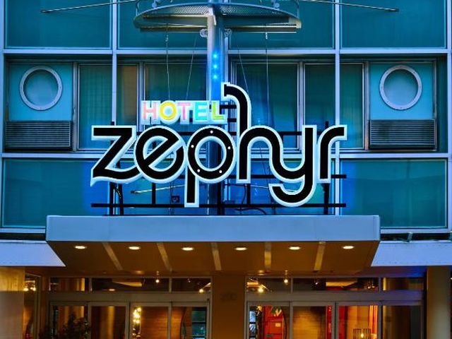 Hotel Zephyr San Francisco — 800 m away from Alcatraz Island