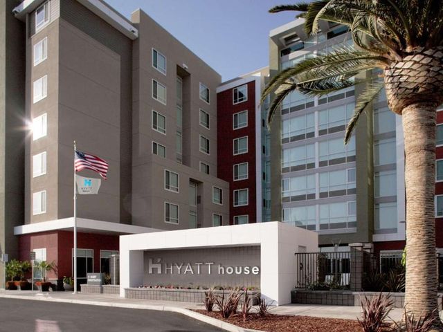 Hyatt House San Jose-Silicon Valley — 2.3 km away from Levi's Stadium