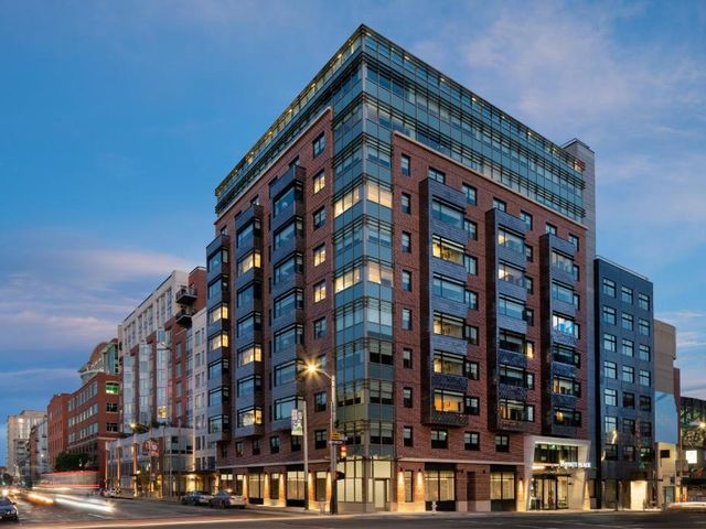 Hyatt Place San Francisco/Downtown — 250 m away from Oracle Park