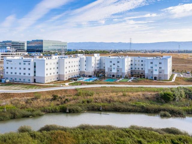 Residence Inn by Marriott San Jose North/Silicon Valley — 2.2 km away from Levi's Stadium