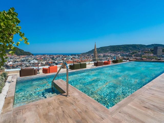 Catalonia Donosti — 400 m away from La Concha Beach San Sebastian