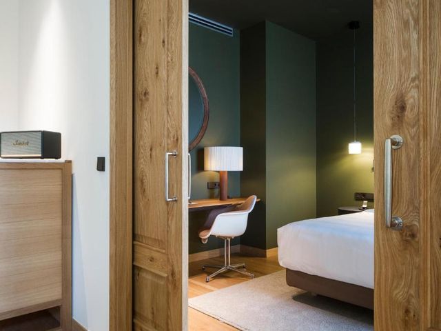 Hotel Arbaso — 450 m away from La Concha Beach San Sebastian