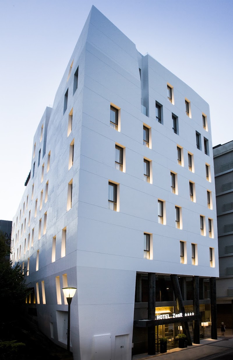 Zenit San Sebastián — Centro