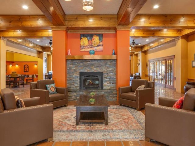 Hilton Vacation Club Villas de Santa Fe — 700 m away from Santa Fe Plaza