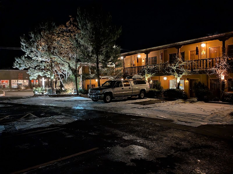 Santa Fe Motel & Inn — Downtown / near the Railyard & walk to the Plaza