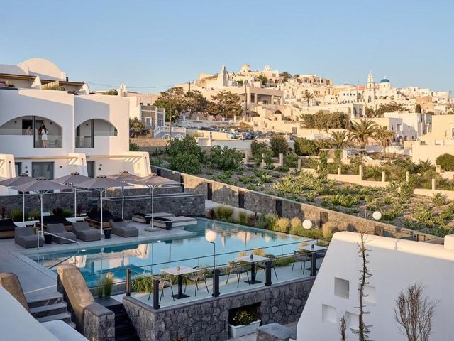 Alleys All-Suite Hotel & Spa — 1.6 km away from Fira Caldera Santorini