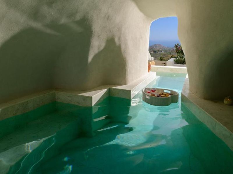 Avelora Suites, Santorini