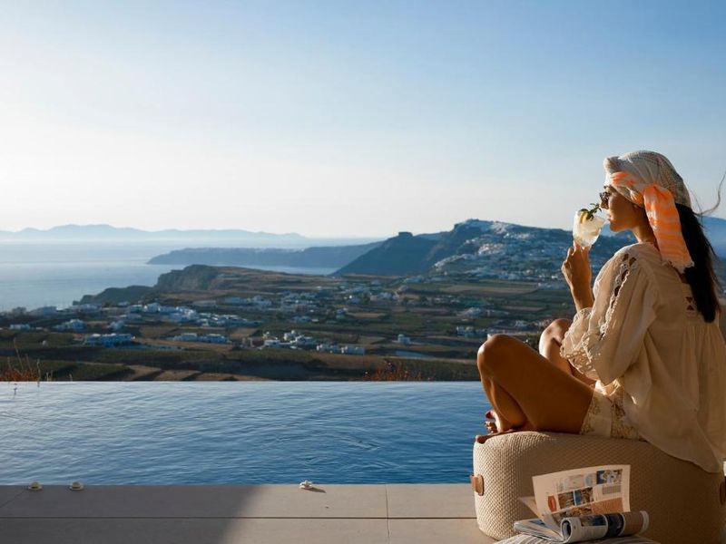 Halcyon Days Suites, Santorini