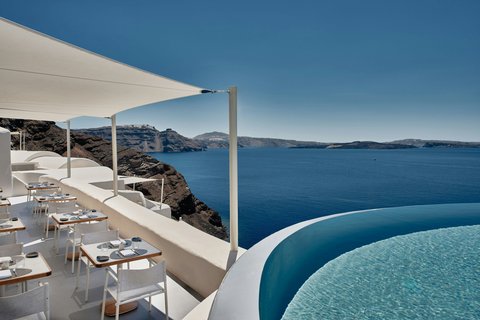 Mystique Santorini — Oia Cliffside