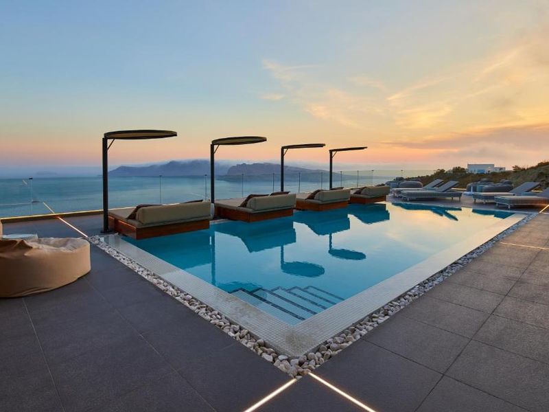Oia Suites, Santorini