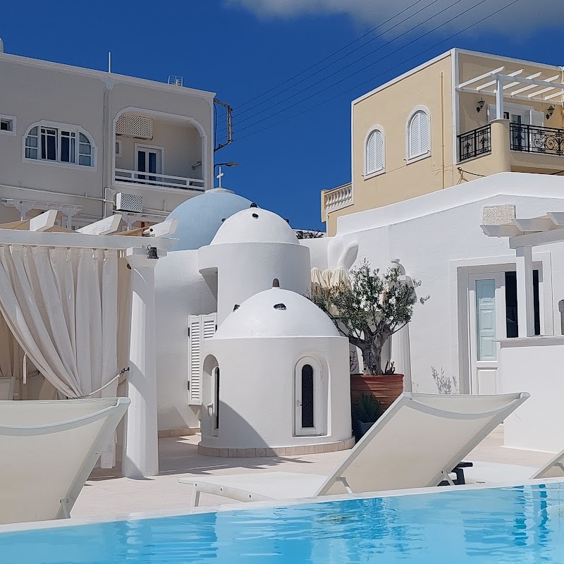 Best Boutique Hotels in Santorini 2026
