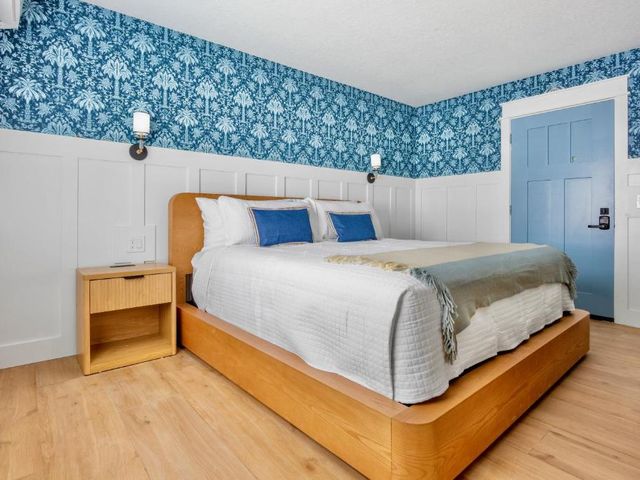 Cottages at Siesta Key Inn — 2.8 km away from Siesta Key Beach Sarasota