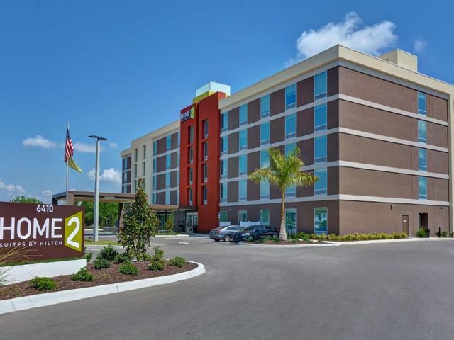 Home2 Suites by Hilton, Sarasota I-75 Bee Ridge, Fl — 14.1 km away from Myakka River State Park Sarasota