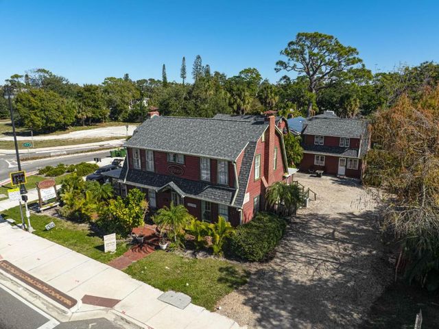 The Reserve Retreat — 4.6 km away from St Armands Circle Sarasota