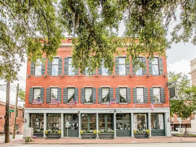 East Bay Inn, Historic Inns of Savannah Collection — 150 m away from River Street
