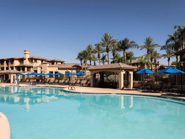 Hilton Vacation Club Scottsdale Links Resort — 6 km away from Frank Lloyd Wright's Taliesin West