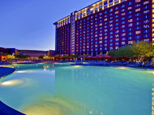 Talking Stick Resort — 1.6 km away from Salt River Fields