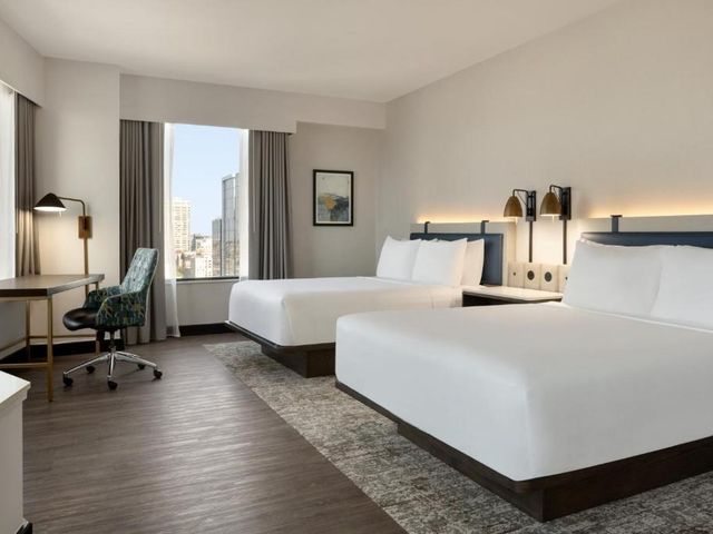 Crowne Plaza Seattle - No Resort Fee - Newly Renovated IHG Hotel — 400 m away from Washington State Convention Center