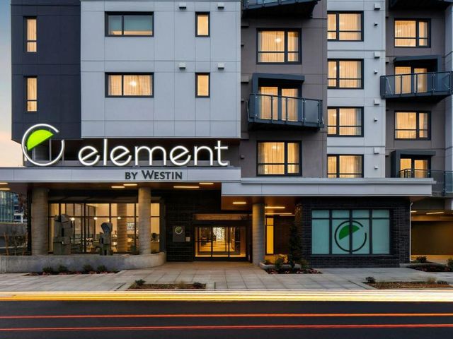 Element by Marriott Seattle Downtown — 500 m away from Museum of Pop Culture