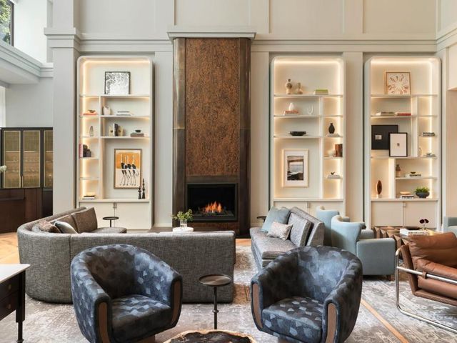 Kimpton Hotel Monaco Seattle by IHG - NEWLY RENOVATED — 800 m away from UW Medical Center