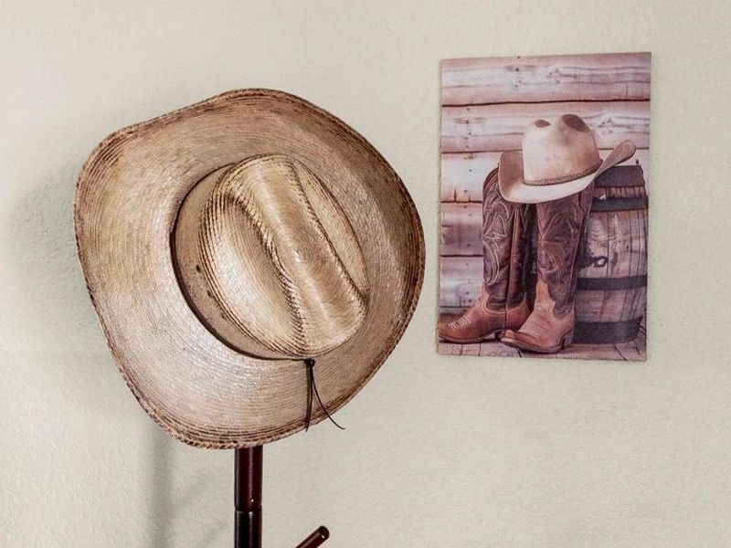 Cowboy Hideout — Sedona