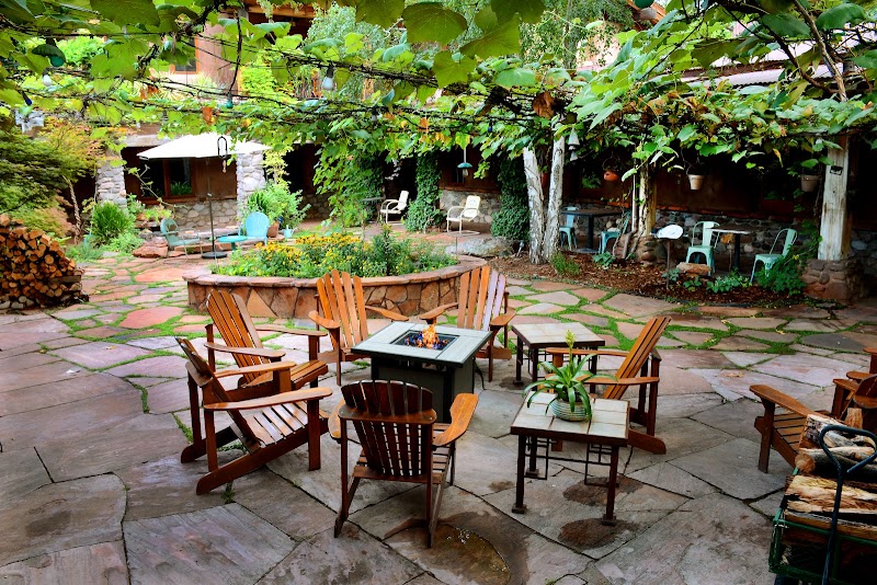 El Portal Sedona Hotel — Tlaquepaque / Uptown edge (Oak Creek area)