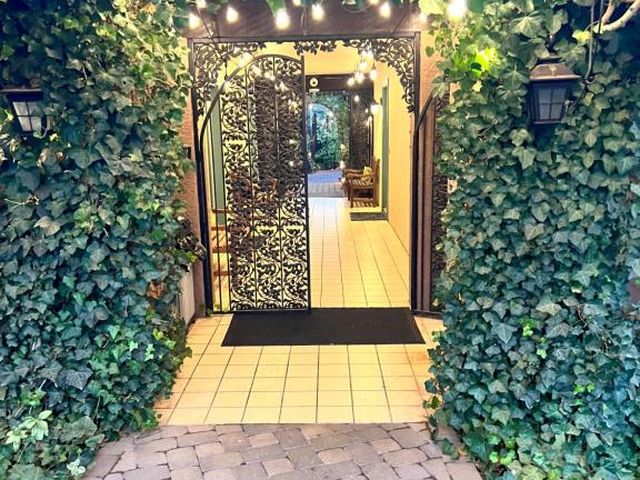 Lantern Light Inn - Romantic Getaway — 5.1 km away from Red Rock State Park Sedona