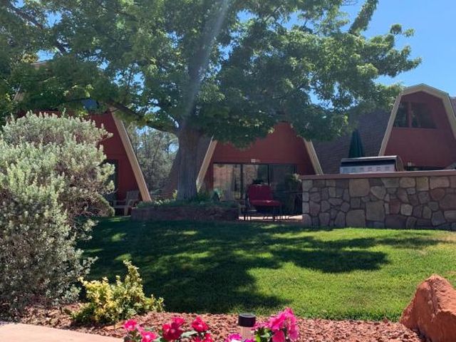 Red Agave Resort — 1.2 km away from Bell Rock Sedona