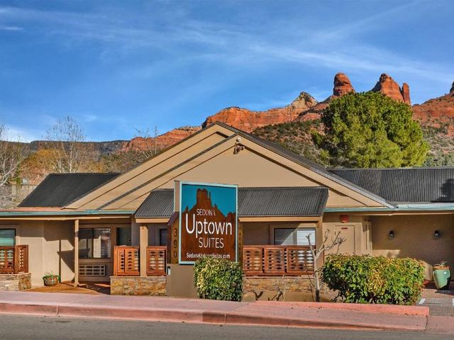Sedona Uptown Suites — 1.2 km away from Tlaquepaque Arts Village Sedona