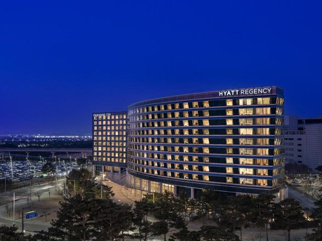 Hyatt Regency Incheon Paradise City — 1.2 km from the airport