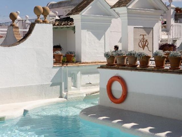 Hotel Las Casas de la Judería — 1.5 km away from Estadio Ramon Sanchez-Pizjuan