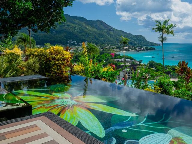 Gardens Hill Resort & Spa — 2.5 km away from Victoria Seychelles Capital