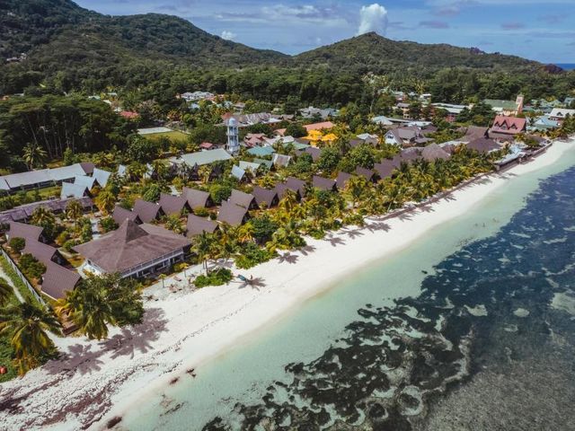 La Digue Island Lodge — 1.8 km away from Anse Source d'Argent Seychelles