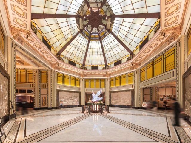 Fairmont Peace Hotel on the Bund — 350 m away from The Bund