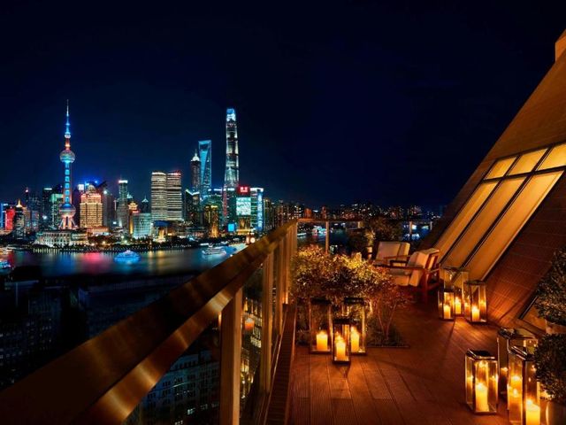 The Shanghai EDITION — 30 m away from The Bund