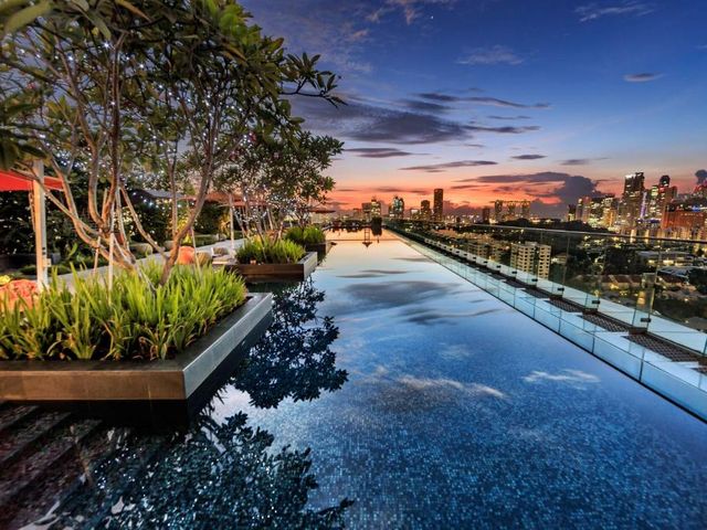 JEN Singapore Orchardgateway by Shangri-La — 600 m away from Mount Elizabeth Hospital Singapore