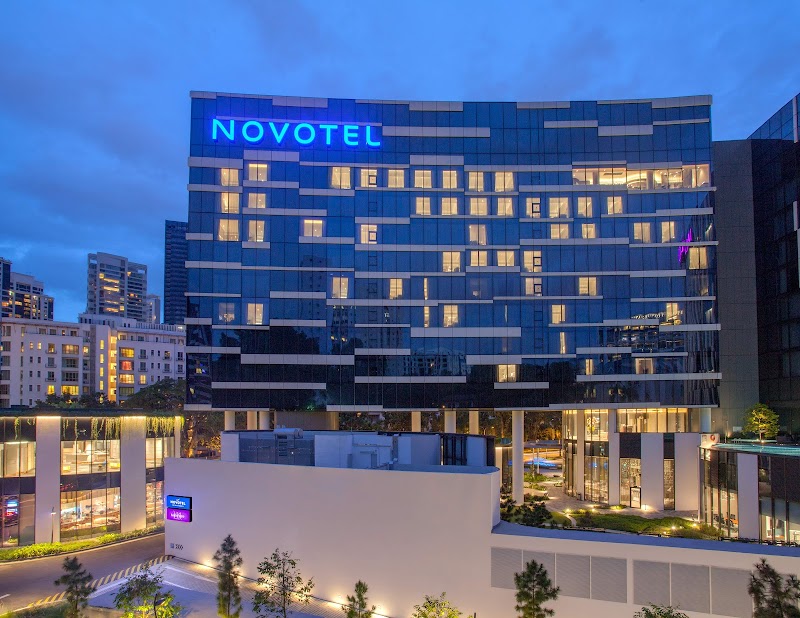 Novotel Singapore on Stevens — Orchard / Stevens