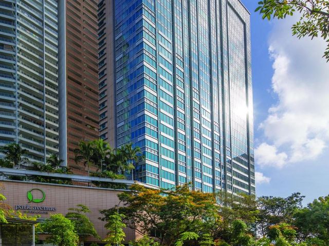 Park Avenue Rochester — 1.7 km away from National University of Singapore