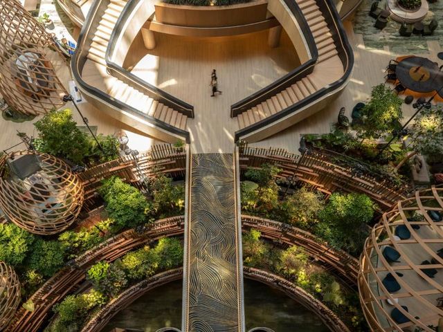 PARKROYAL COLLECTION Marina Bay, Singapore — 1.3 km away from Gardens by the Bay
