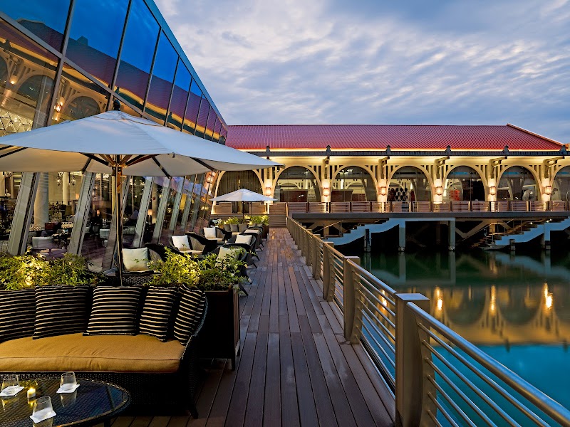 The Fullerton Bay Hotel — Marina Bay