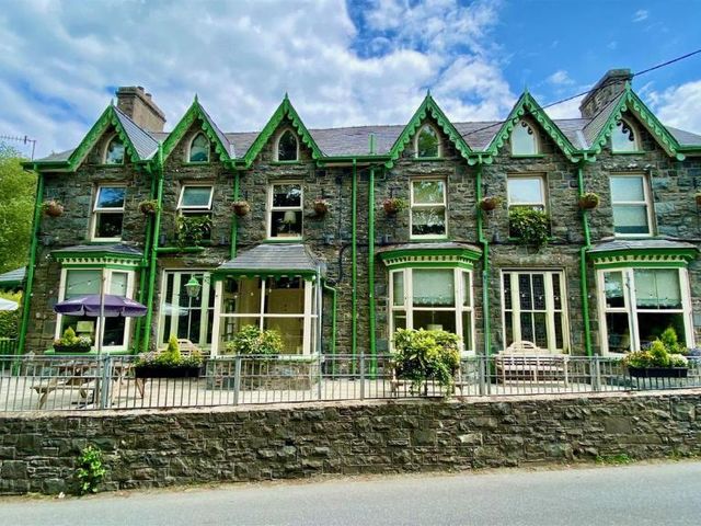 Hafan Artro — 4.5 km away from Harlech Castle Snowdonia