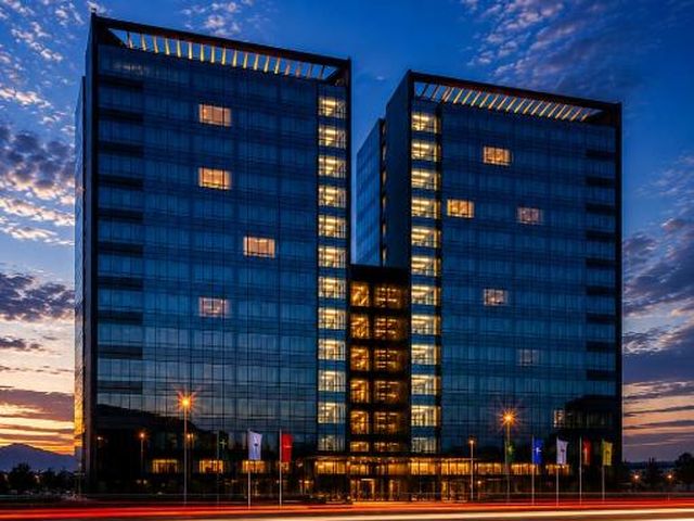 Premier Sofia Airport Hotel — 900 m from the airport