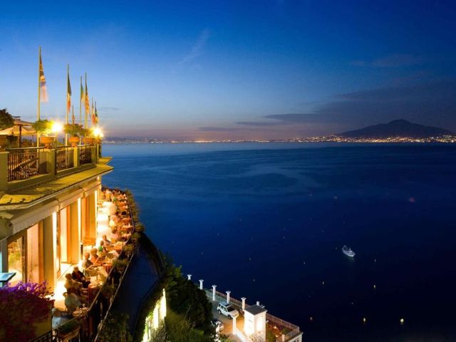 Hotel Bristol — 150 m away from Marina Grande Sorrento