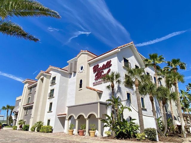 Castillo Real St Augustine Beach,Tapestry Collection Hilton — 800 m away from St Augustine Beach