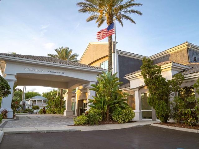 Hampton Inn St Augustine Downtown Historic Distric — 800 m away from Castillo de San Marcos St Augustine