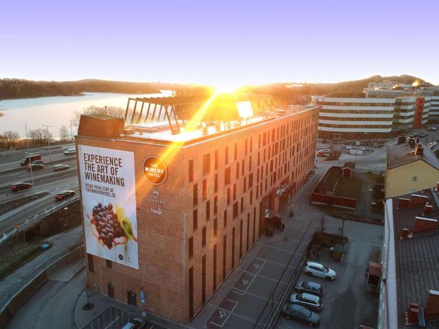 The Winery Hotel, WorldHotels Crafted — 1 km away from Friends Arena
